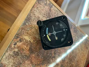 Cessna / ARC Course Selection Indicator 32350-001 MS3102A-20-27P
